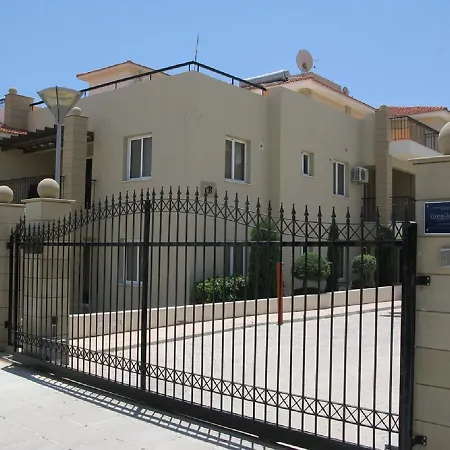 Apartment Gardens A101